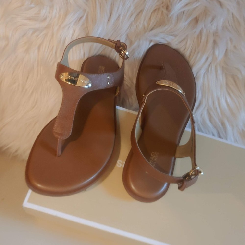 MK Plate Flat Thong Sandals